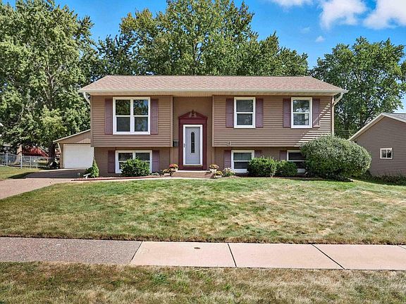3rd image of 3731 El Dorado Dr