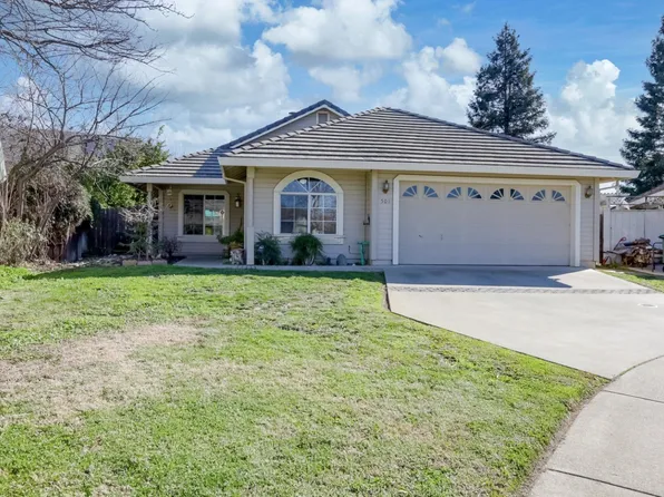 501 Willowbrook Dr, Yuba City, CA 95993