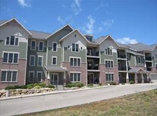 8253 Mayo Dr UNIT 209, Madison, WI 53719