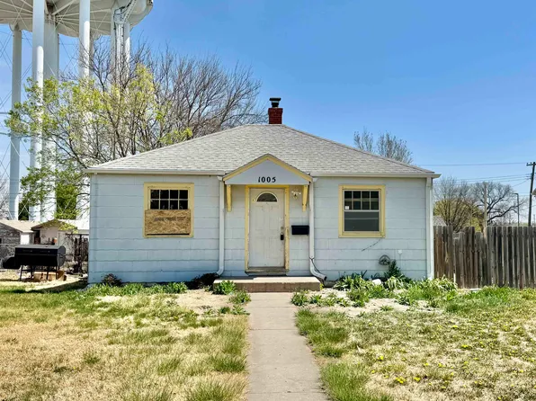 1005 E 4th St, McCook, NE 69001