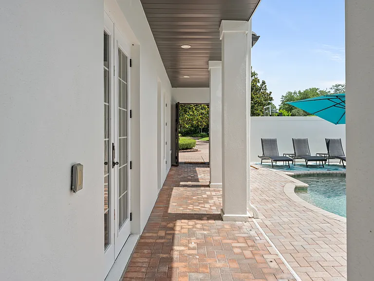 9720 Covent Garden Dr — Photo 5