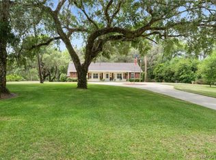 8590 S Istachatta Rd, Floral City, FL 34436
