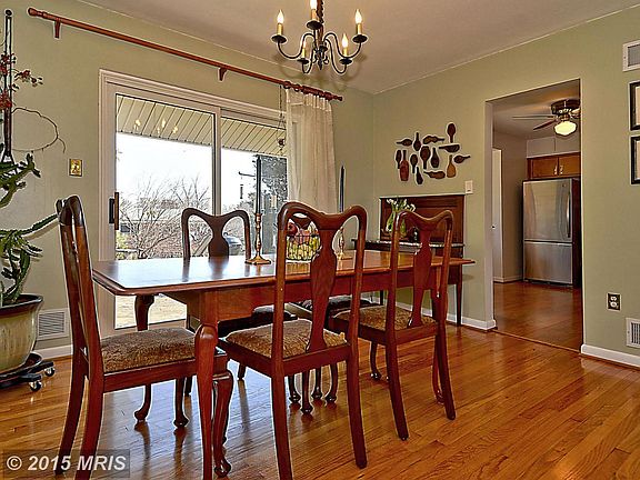 4th image of 3216 Wood Ave