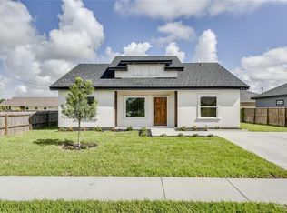 910 Trinity St, Alamo, TX 78516