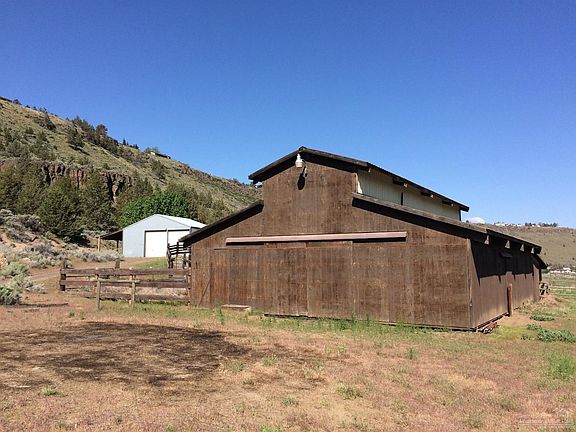 2nd image of 13240 SW Horny Hollow Trl
