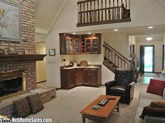2nd image of 5930 Branford Pl