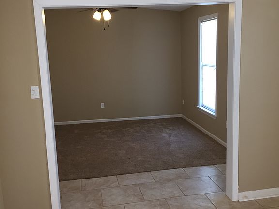 5th image of 2036 Bancroft Ave