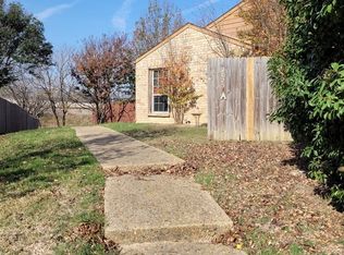 2025 Springwood Pl #A, Carrollton, TX 75006