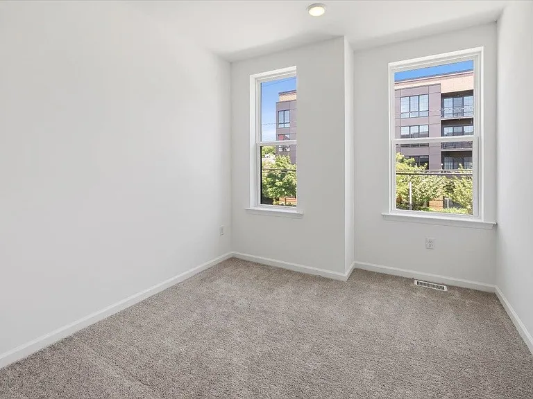 500 Willow St #508 — Photo 14