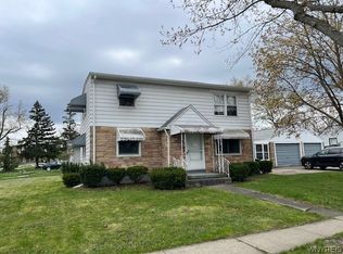 1158 Parkhurst Blvd, Tonawanda, NY 14150