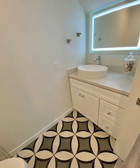 156 Avenida Florencia — Photo 10