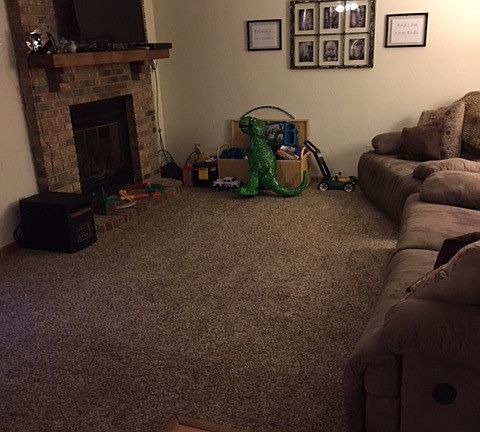 5th image of 2440 Royal Ridge Dr