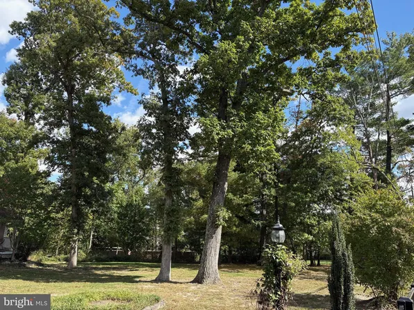 Elm Pl, Dunn Loring, VA 22027