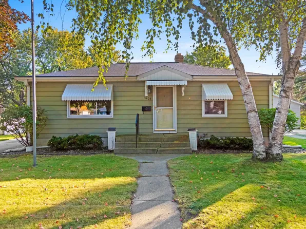 1604 Boland Rd, Green Bay, WI 54303