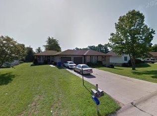 808 Antler Dr APT A, Middlebury, IN 46540