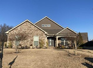 402 Mossyleaf Dr, Huntsville, AL 35824