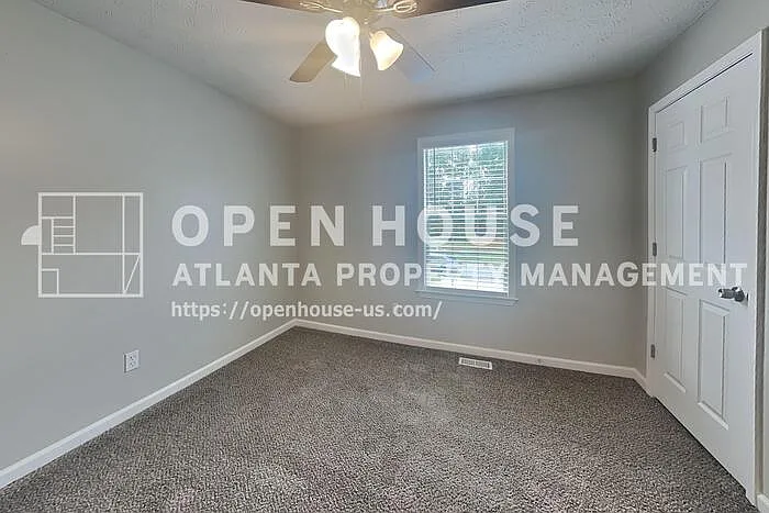 336 Paradise Cir — Photo 12