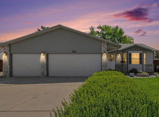 322 N 45th Avenue Ct, Greeley, CO 80634