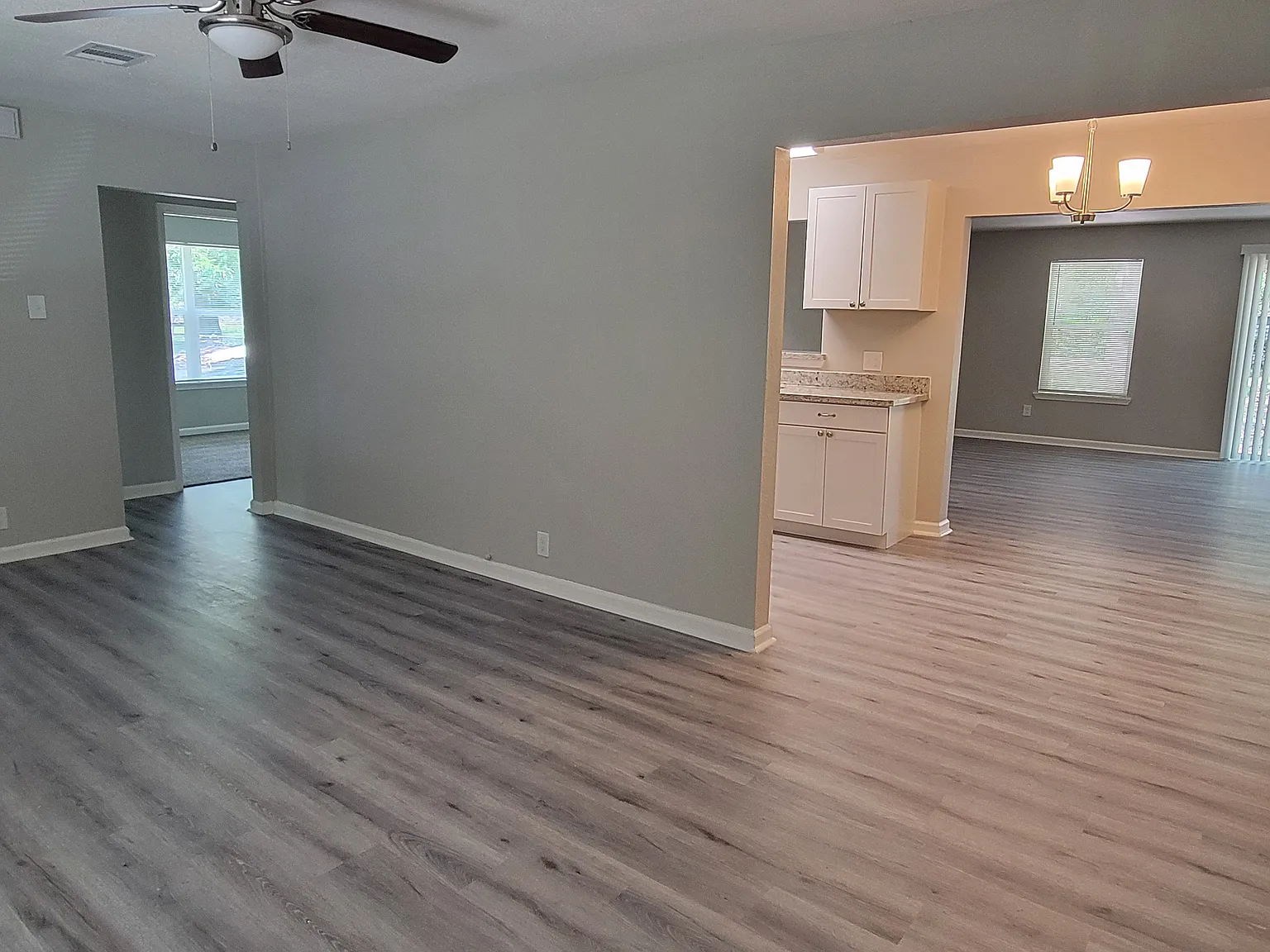 4 bed, 1710 sqft, $1,875 — Photo 2