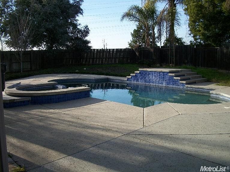 1st image of 9332 Sierra River Dr