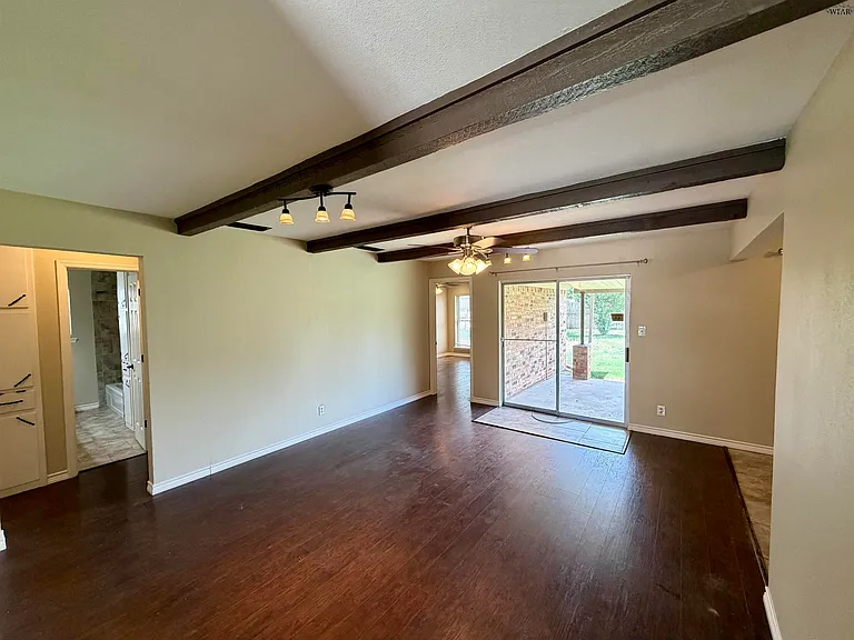 5201 Tower Dr — Photo 2