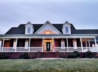 765 Longview Dr, Greenback, TN 37742