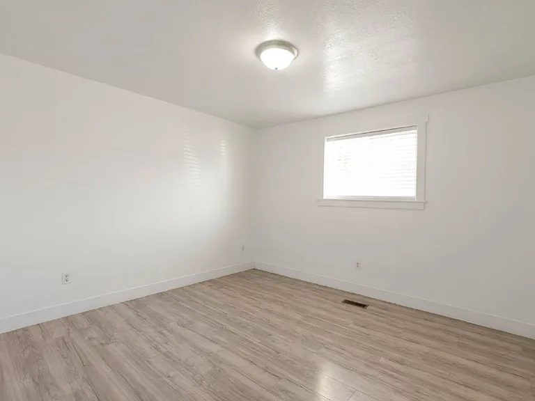 30 N Highway 89 #15 — Photo 19