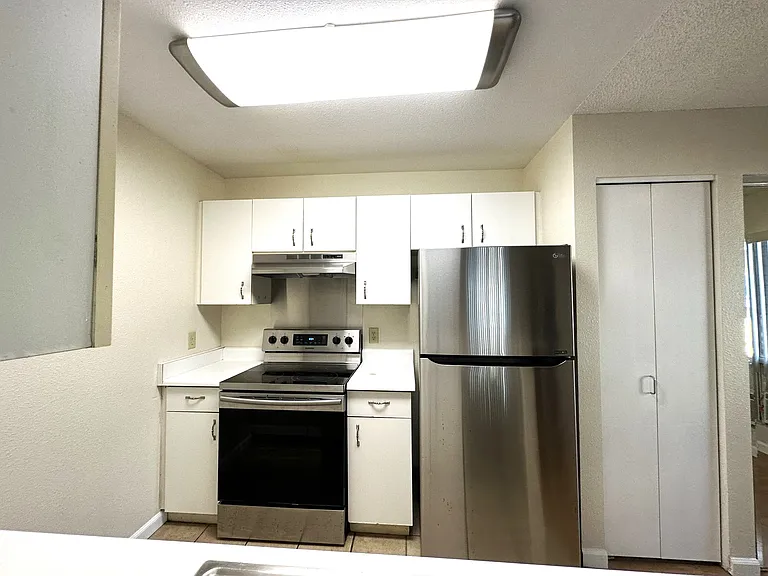 95 Lumiaina St — Photo 2