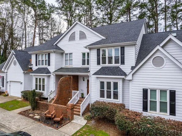 721 Page St, Clayton, NC 27520