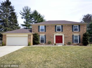 12705 Lincolnshire Dr, Potomac, MD 20854