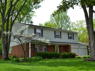 410 Walsingham Ct, Dayton, OH 45429