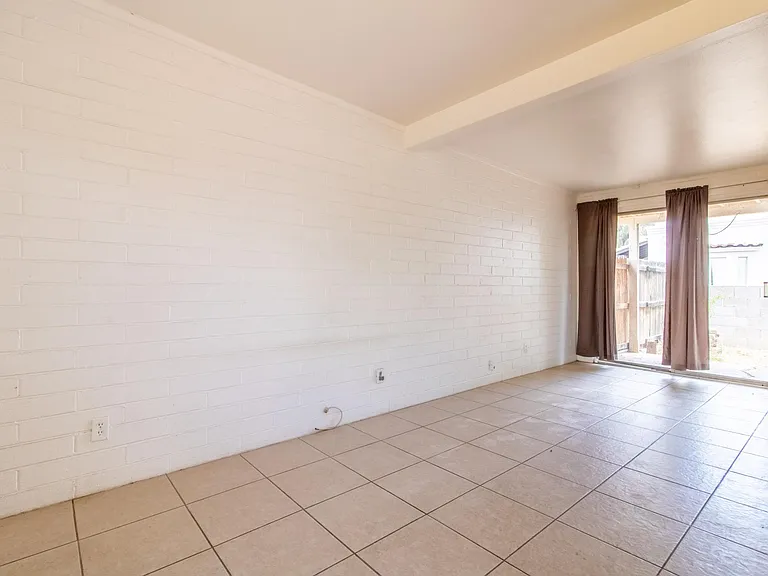 3647 E Bermuda St — Photo 3