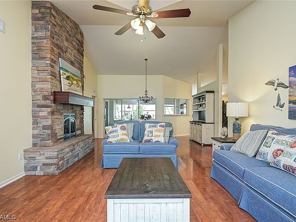 3rd image of 17681 Acacia Dr