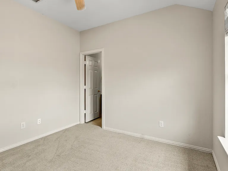 3212 Cantura Dr — Photo 27