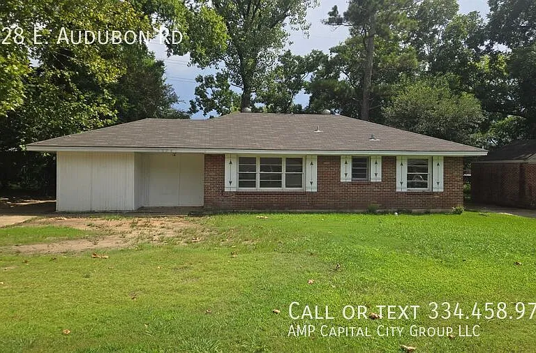 1228 E Audubon Rd — Photo 5