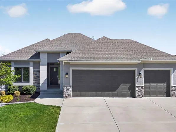 24818 W 89th St, Lenexa, KS 66227