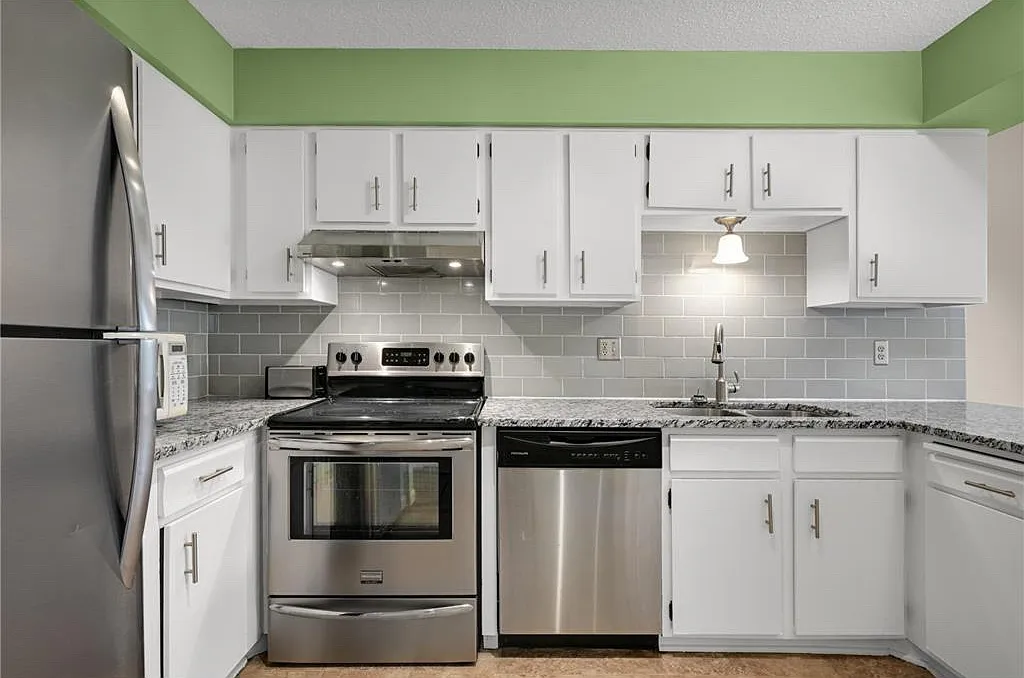 10397 Juniper Ln — Photo 3