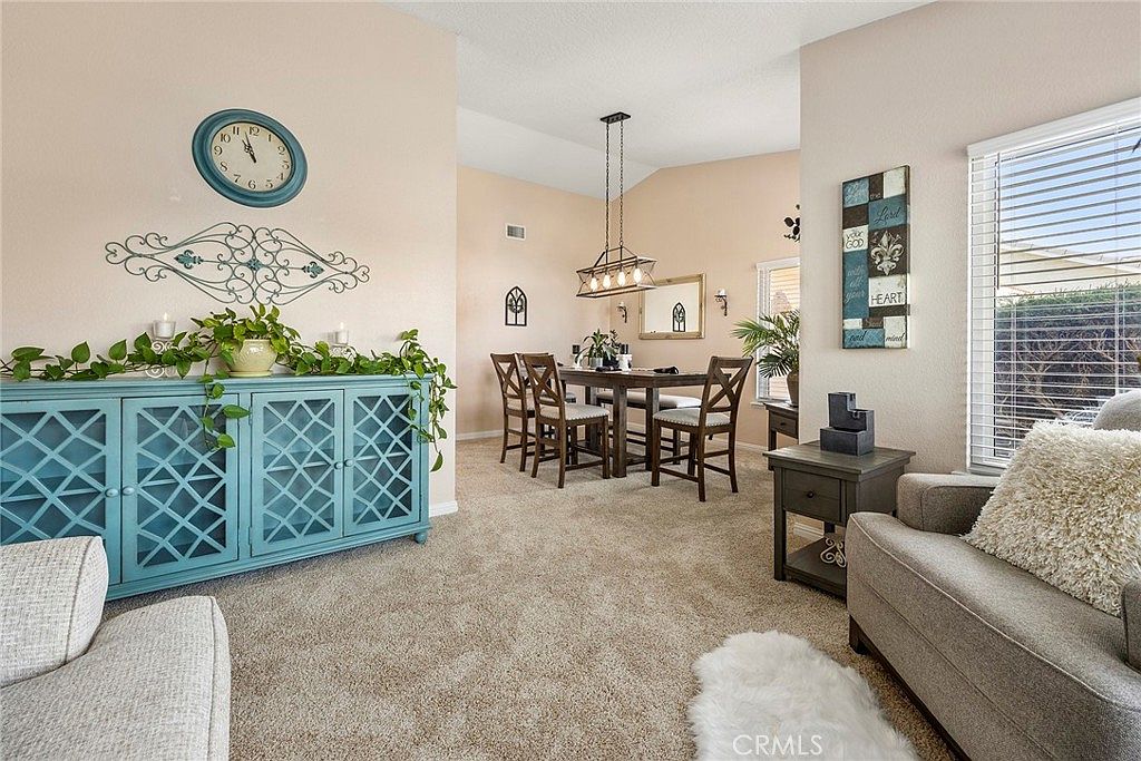 13633 Cochise Rd, Apple Valley, CA 92308 Zillow