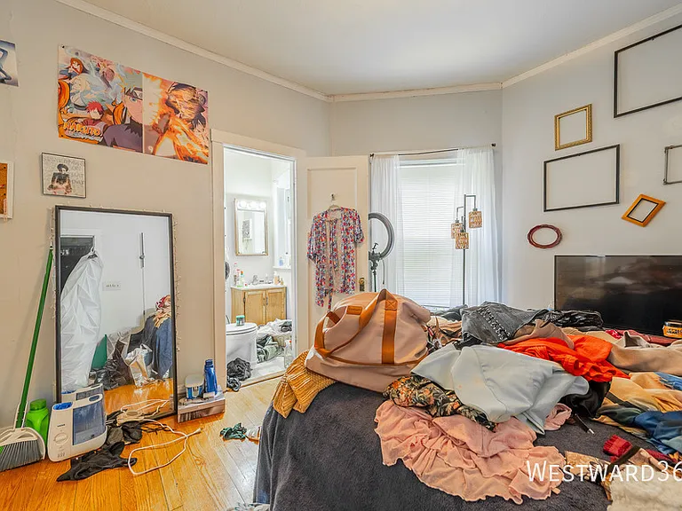 531 W Roscoe St #2R — Photo 13