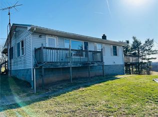 6316 Rines Ridge Rd, Proctor, WV 26055