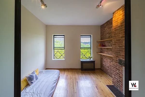 Rented by Warren T Real Estate Corp. | media 28