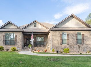1051 Skipper Rd, Dothan, AL 36301