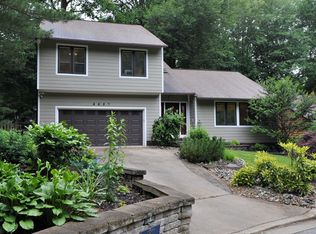 8857 Blue Sea Dr, Columbia, MD 21046