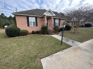 900 Stephen Dr APT 10, Statesboro, GA 30461