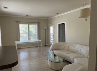 42432 Hollyhock Ter UNIT 201, Brambleton, VA 20148