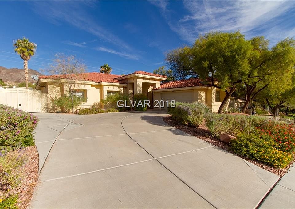 1st image of 630 Valencia Dr