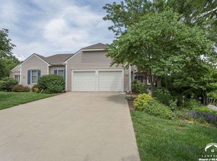 5900 Longleaf Dr, Lawrence, KS 66049