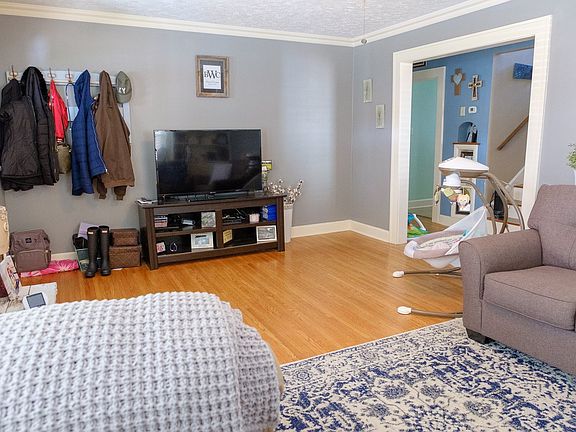 5th image of 2208 Fairway Dr