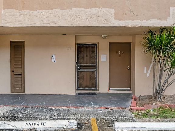 3rd image of 850 NW 87th Avenue #0000