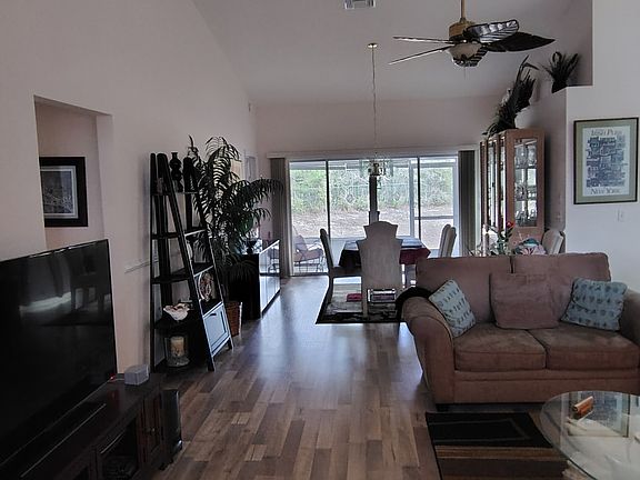 3rd image of 18620 Bent Pine Dr